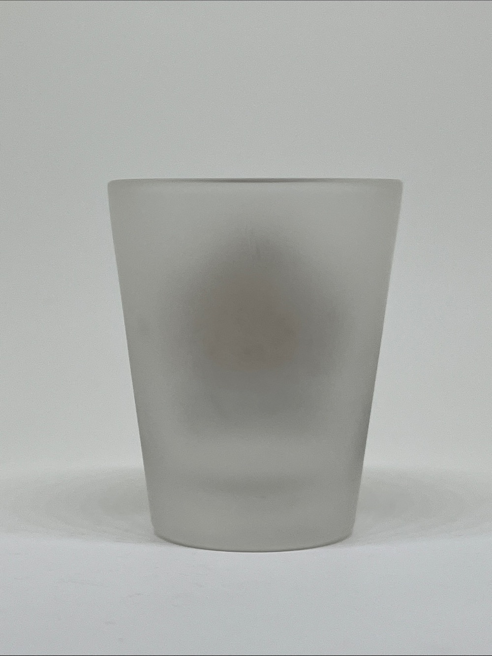 Oregon Frosted Shot Glass with Gold Mountain Design - Picture 4 of 4
